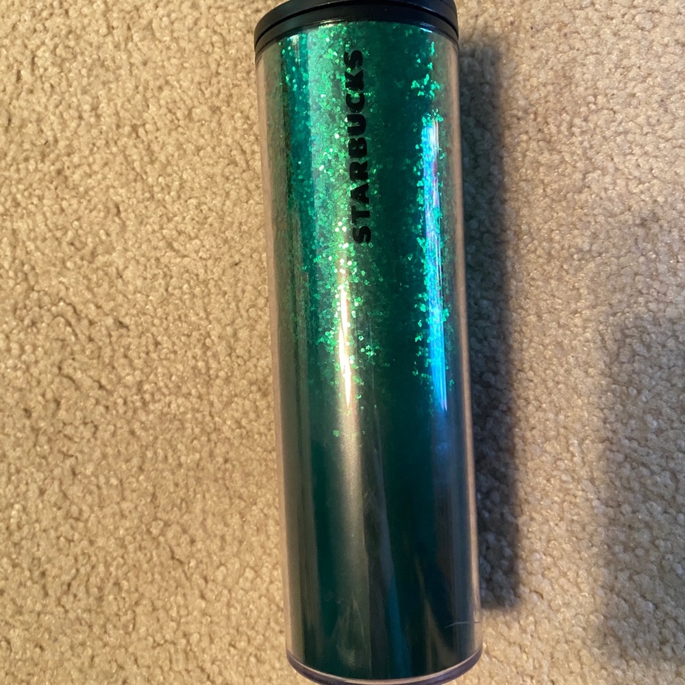 2019 Starbucks Holiday Cup